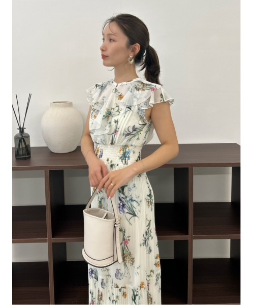 FRAY I.D(フレイアイディー)の「【00サイズあり】フリルウエストシャーリングプリントワンピース/ウォッシャブル(ワンピース・レディース・アイボリー/ホワイト/ブラウン/ネイビー・0/1/00)」の6枚目の写真