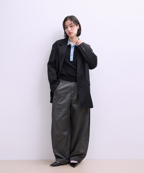 ADAM ET ROPE'（アダムエロペ）の「【WEB限定】ハーフスリーブバイカラーポロニット（ポロシャツ・レディース・ネイビー/ブラック/サックスブルー・FREE）」の7枚目の写真