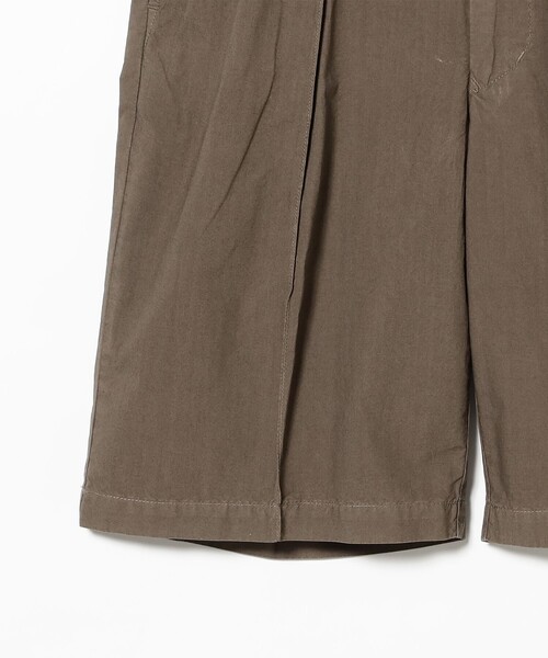 Ray BEAMS（レイビームス）の「【7/31再値下げ】FARAH / Garment Dye Pin Tuck Wide Shorts（その他パンツ・レディース・ブラック/ダークブラウン・28inch）」の10枚目の写真