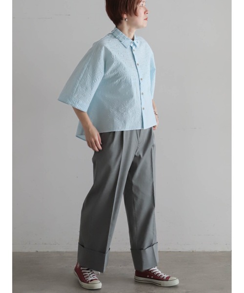 FIL DE FER(フィルデフェール)の「【予約】パターン塩縮 ドルマンシャツ(シャツ/ブラウス・レディース・サックスブルー/ホワイト・FREE)」の16枚目の写真