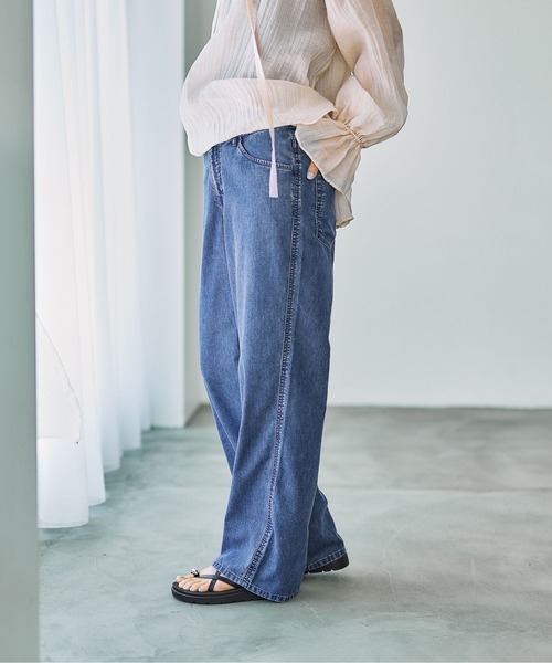 LEPSIM(レプシィム)の「スースーデニムストレートパンツ 637621(デニムパンツ・レディース・インディゴブルー/ケミカルウォッシュ/ブラック・LARGE/MEDIUM)」の11枚目の写真