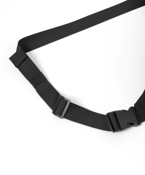 niko and...(ニコアンド)の「チェックミニボディバッグ(ボディバッグ/ウエストポーチ・メンズ・ベージュ/ブラック/ブルー・FREE)」の18枚目の写真