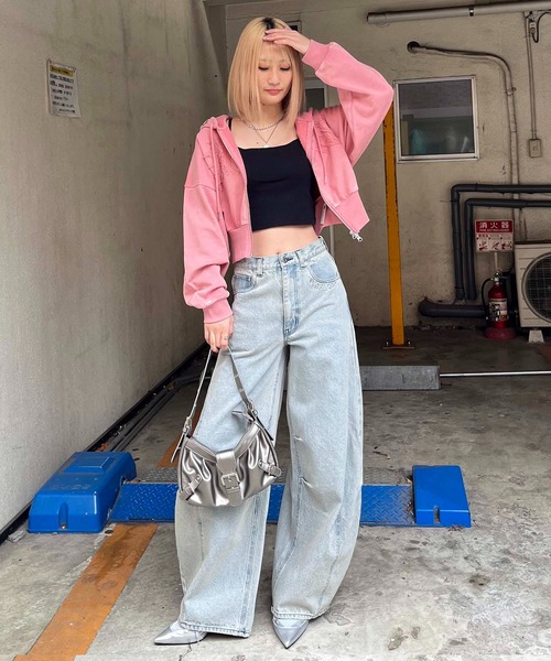 SPIRALGIRL（スパイラルガール）の「アイレットクラッシュロゴショートパーカー（パーカー・レディース・ピンク/ブラック/グレー・FREE）」の16枚目の写真