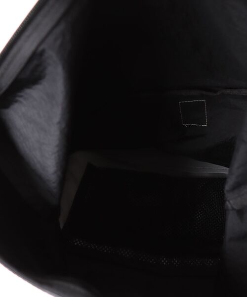 COBMASTER(コブマスター)の「【COBMASTER】COB-CSR LANDSCAPE ROLLTOP PACK(バックパック/リュック・メンズ・ホワイト/ブラック/グレー・FREE)」の22枚目の写真