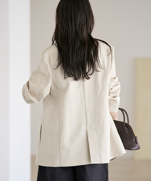 plage（プラージュ）の「sandy linen 混 ジャケット（テーラードジャケット・レディース・チャコールグレー/アイボリー・38/36）」の4枚目の写真