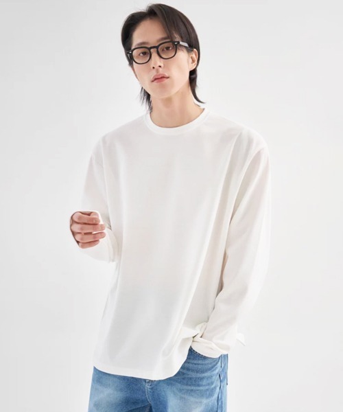 NOWLE（ノウル）の「【NOWLE】サイドスリット ルーズシルエット ロングスリーブ ロンT（Tシャツ/カットソー・メンズ・ブラック/ホワイト・SMALL/X-LARGE/LARGE/MEDIUM）」の2枚目の写真