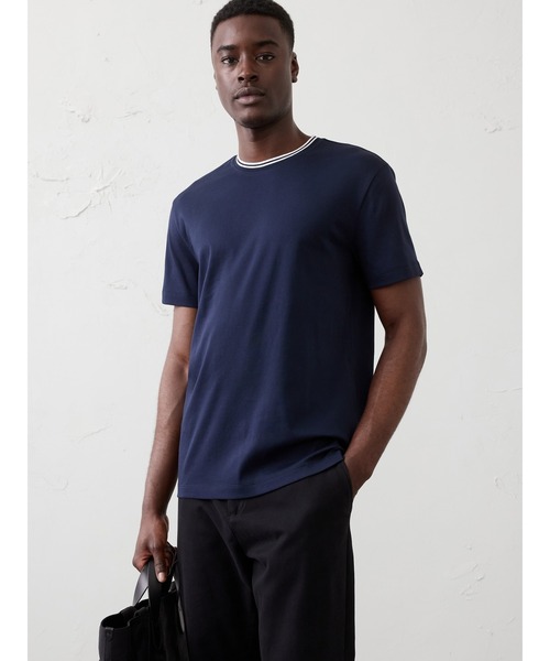 BANANA REPUBLIC FACTORY STORE(バナナリパブリック ファクトリーストア)の「BANANA REPUBLIC FACTORY STORE Luxe Touch クルーネックTシャツ(Tシャツ/カットソー・メンズ・ネイビー/グレー・M/XL/L/S)」の1枚目の写真