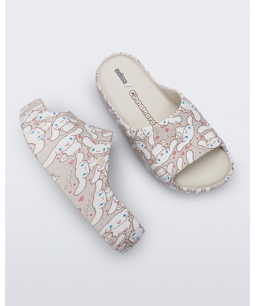 melissa（メリッサ）の「MELISSA FREE PLATFORM SLIDE + HELLO KITTY AND FRIENDS AD（サンダル・レディース・ライラック/ブラック/レッド/ベージュ・37/39/38/35-36）」の2枚目の写真