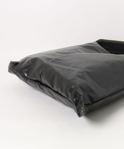 Three Four Time（ｽﾘｰﾌｫｰﾀｲﾑ）の「センタージッパーポケット3wayショルダー（ショルダーバッグ・レディース・ブラック・FREE）」の3枚目の写真