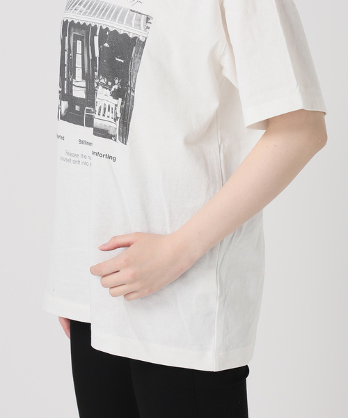 JOURNAL STANDARD(ジャーナルスタンダード)の「汗ジミ防止天竺プリントT(Tシャツ/カットソー・レディース・チャコールグレー/ブラウン/ホワイト・FREE)」の14枚目の写真