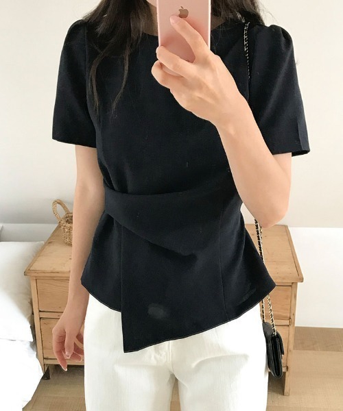 FAVORITO（ファヴォリート）の「イレギュラートップス（その他トップス・レディース・ベージュ/ブラック・F）」の4枚目の写真