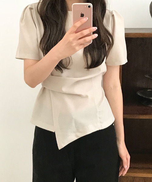 FAVORITO（ファヴォリート）の「イレギュラートップス（その他トップス・レディース・ベージュ/ブラック・F）」の17枚目の写真