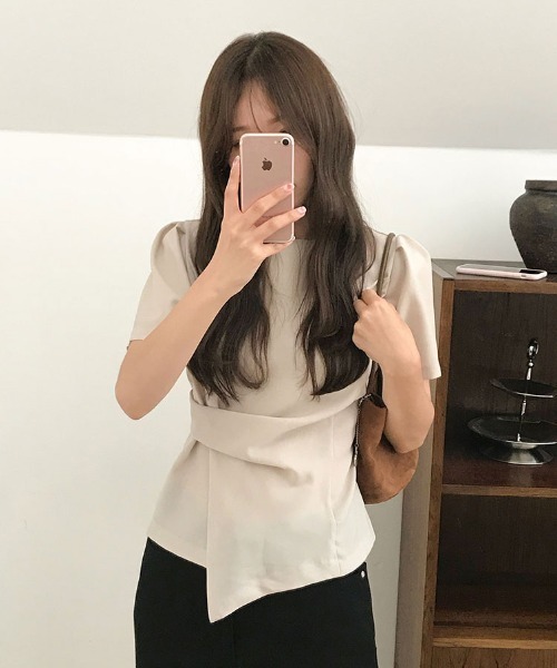 FAVORITO（ファヴォリート）の「イレギュラートップス（その他トップス・レディース・ベージュ/ブラック・F）」の19枚目の写真