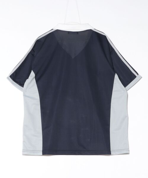 a.p.o.v.（エーピーオービー）の「a.p.o.v. ロゴプリントメッシュ襟付きオーバーサイズサッカーゲームTシャツ（Tシャツ/カットソー・メンズ・ホワイト/ネイビー・ONESIZE）」の3枚目の写真