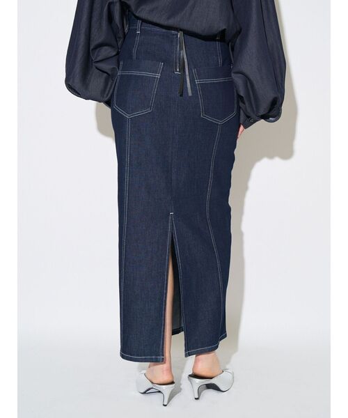 ELENDEEK（エレンディーク）の「デニムIラインスカート（スカート・レディース・ブルー/オフホワイト・02/01）」の18枚目の写真