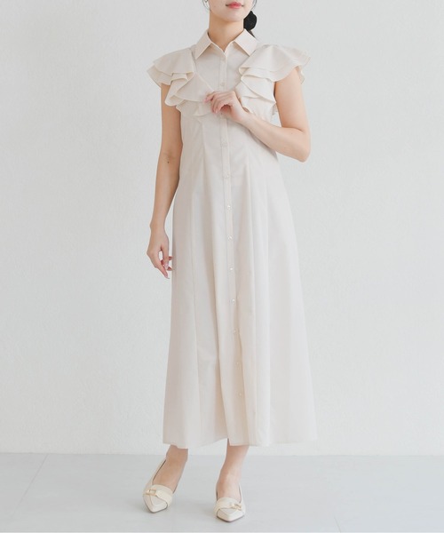 31 Sons de mode(トランテアン ソン ドゥ モード)の「2026春夏新作 ラッフルフリルシャツワンピース(シャツワンピース・レディース・ベージュ/ブラウン/ブルー・S/M)」の19枚目の写真