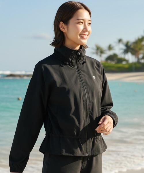 BILLABONG(ビラボン)の「【BILLABONG/ビラボン】26SS ACTIVE STAND COLLAR/水陸両用接触冷感吸水速乾UPF50+ドローコード付きジップアップパーカー(パーカー・レディース・ブラック・LARGE/MEDIUM)」の2枚目の写真