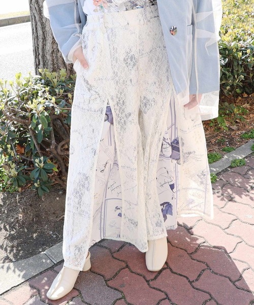 iS ScoLar(イズスカラー)の「561223:スリット入り刺繍レース重ね アンティーク柄パンツ(その他パンツ・レディース・ブラック/アイボリー・M)」の20枚目の写真