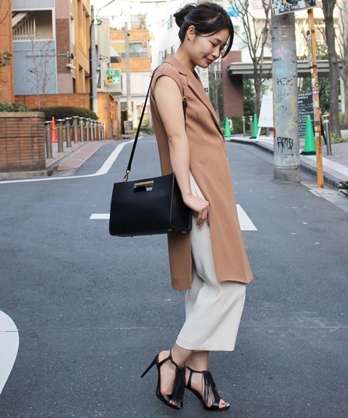 FIGARO Paris（フィガロパリ）の「FLYNN KARA Bag◆（ショルダーバッグ・レディース・ブラック/ベージュ・FREE）」の10枚目の写真