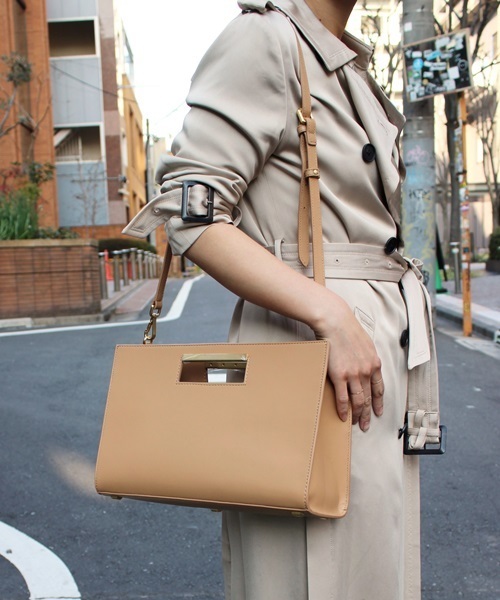 FIGARO Paris（フィガロパリ）の「FLYNN KARA Bag◆（ショルダーバッグ・レディース・ブラック/ベージュ・FREE）」の11枚目の写真