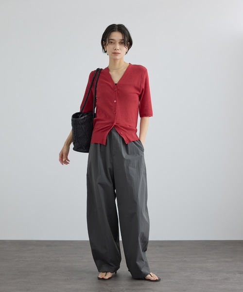 SALON adam et rope'(サロン アダム エ ロペ)の「LOTUS ハーフスリーブVネックカーディガン / アンサンブル対応(カーディガン/ボレロ・レディース・オフホワイト/ブラウン/レッド・FREE)」の10枚目の写真