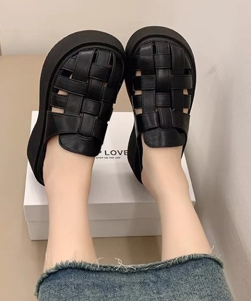 Teem Store（チームストア）の「【トレンド】厚底グラディエーターサンダル 　身長盛れ　カジュアル（サンダル・レディース・シルバー/ブラック/アイボリー・L/M）」の22枚目の写真