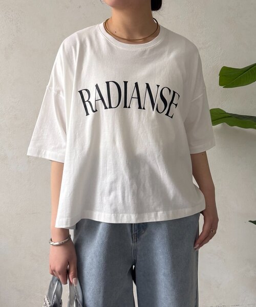 Jena espace merveilleux(ジェナ エスパスメルヴェイユ)の「ロゴシルケットカットソー(Tシャツ/カットソー・レディース・グレー/オフホワイト/ブラック・FREE)」の22枚目の写真