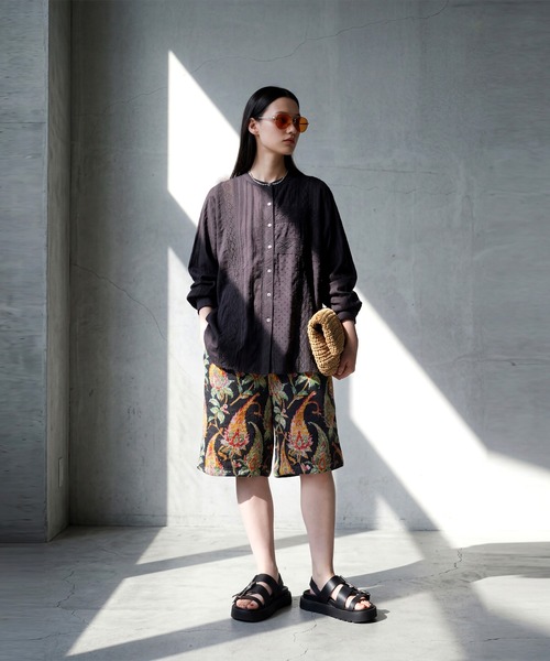 antiqua(アンティカ)の「インド綿 レース シャツ(シャツ/ブラウス・レディース・ブラック/オフホワイト・ONESIZE)」の3枚目の写真