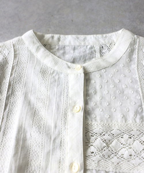 antiqua(アンティカ)の「インド綿 レース シャツ(シャツ/ブラウス・レディース・ブラック/オフホワイト・ONESIZE)」の6枚目の写真