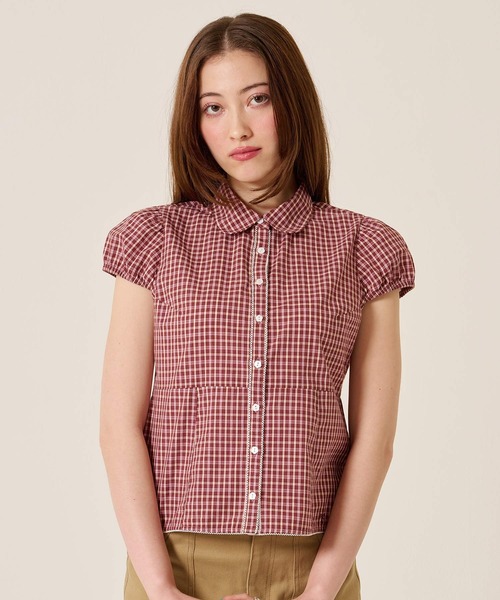 TINA：JOJUN（ティーナジョジュン）の「フラワーボタン コンパクト チェック ブラウス TINA：JOJUN（シャツ/ブラウス・レディース・ブルー/レッド・M）」の5枚目の写真