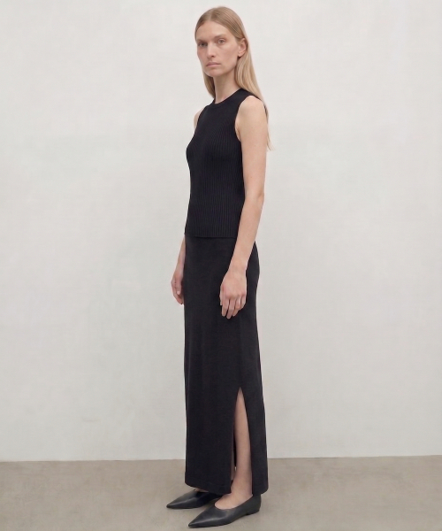KIMDOH(キムド)の「Arden Long Skirt / Black(スカート・レディース・ブラック・SMALL/MEDIUM)」の2枚目の写真