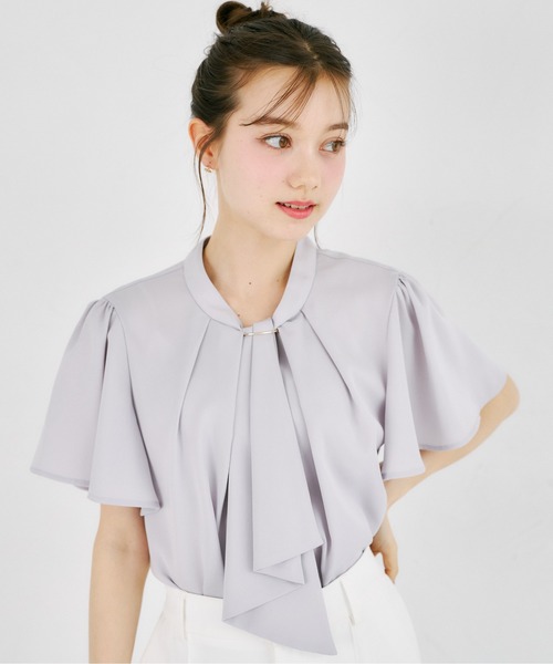tocco closet(トッコ クローゼット)の「ゴールドバー付ボウタイブラウス(シャツ/ブラウス・レディース・オフホワイト/グレー・M)」の16枚目の写真