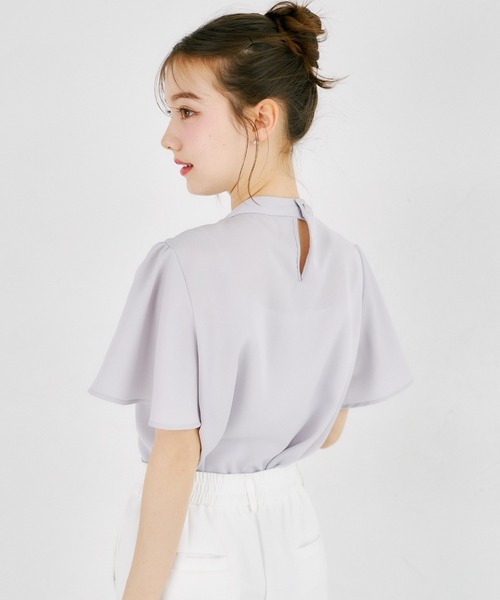 tocco closet(トッコ クローゼット)の「ゴールドバー付ボウタイブラウス(シャツ/ブラウス・レディース・オフホワイト/グレー・M)」の13枚目の写真