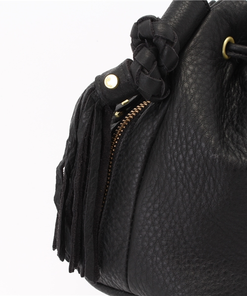 Beau're（ヴュレ）の「【Beau're】巾着フリンジショルダー/B-12313（ショルダーバッグ・レディース・ブラック/グレー・FREE）」の5枚目の写真