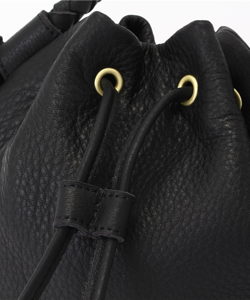 Beau're（ヴュレ）の「【Beau're】巾着フリンジショルダー/B-12313（ショルダーバッグ・レディース・ブラック/グレー・FREE）」の6枚目の写真