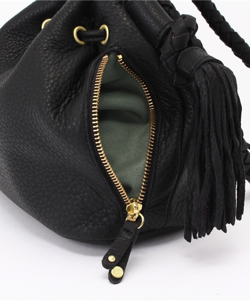 Beau're（ヴュレ）の「【Beau're】巾着フリンジショルダー/B-12313（ショルダーバッグ・レディース・ブラック/グレー・FREE）」の8枚目の写真