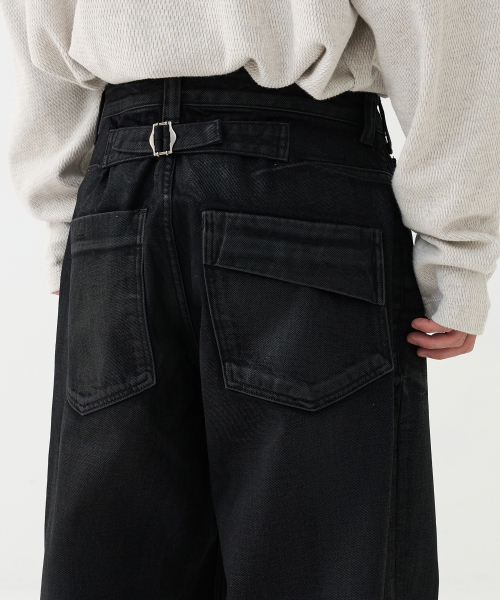 NOUN（ノウン）の「wide coated denim pants (black)（デニムパンツ・メンズ・その他・0/1/2）」の4枚目の写真