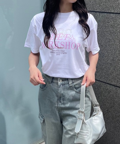 tunee(チュニー)の「レタリングプリント半袖Tシャツ(hsyd)(Tシャツ/カットソー・レディース・ホワイト・LARGE)」の4枚目の写真