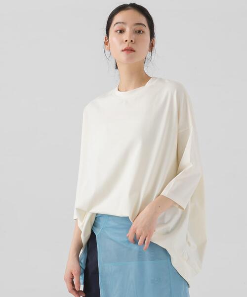 EKAL（エカル）の「『UR TECH ひやサラクール』ドロップショルダーTシャツ（Tシャツ/カットソー・レディース・ブラック/ホワイト/ネイビー・ONE）」の7枚目の写真
