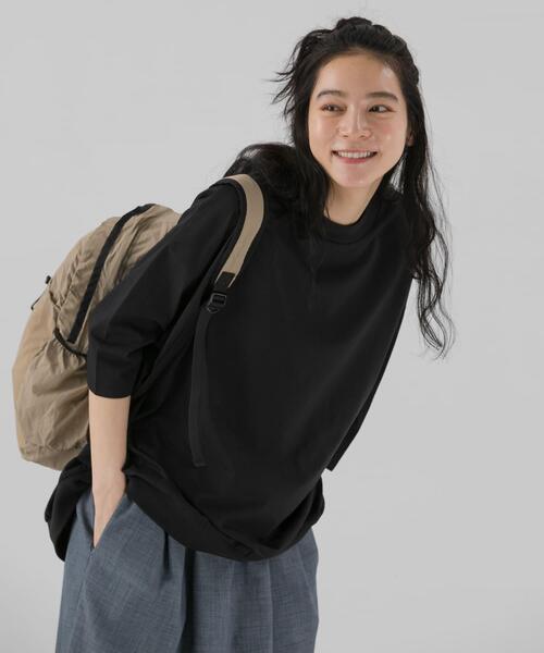 EKAL（エカル）の「『UR TECH ひやサラクール』ドロップショルダーTシャツ（Tシャツ/カットソー・レディース・ブラック/ホワイト/ネイビー・ONE）」の17枚目の写真