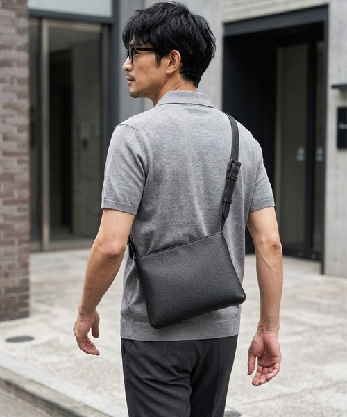 TETE HOMME（テットオム）の「【WEB限定】スプリットレザーサコッシュ / ショルダーバッグ（ショルダーバッグ・メンズ・ブラック・FREE）」の13枚目の写真