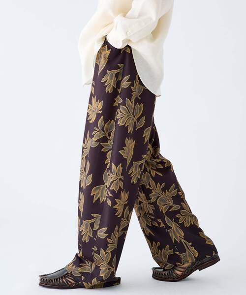 EDIFICE(エディフィス)の「WALLPAPER PRINT イージーパンツ(その他パンツ・メンズ・ブラック/ネイビー/アイボリー/サックスブルー・LARGE/MEDIUM/SMALL)」の18枚目の写真