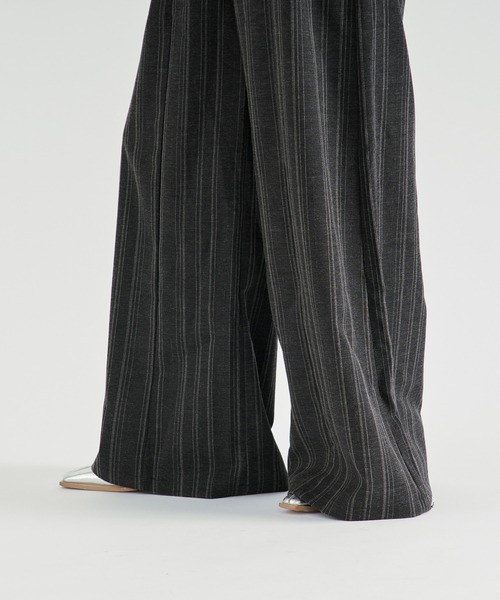 Ezick(エジック)の「Linen-feel striped pants/リネンライクストライプワイドパンツ【ベルト付き】(スラックス・レディース・グレー/ブラック・FREE)」の16枚目の写真