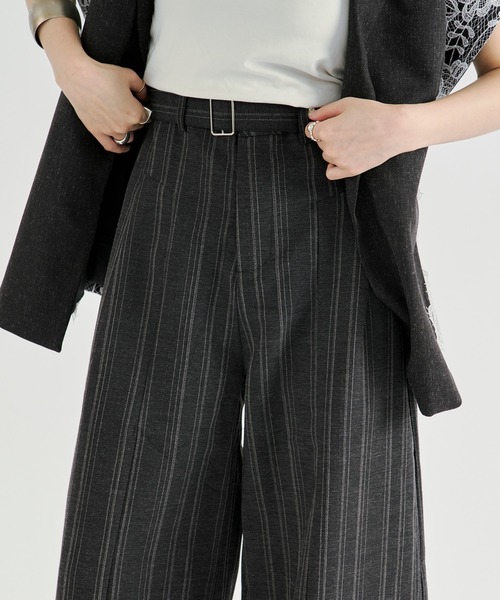 Ezick(エジック)の「Linen-feel striped pants/リネンライクストライプワイドパンツ【ベルト付き】(スラックス・レディース・グレー/ブラック・FREE)」の17枚目の写真