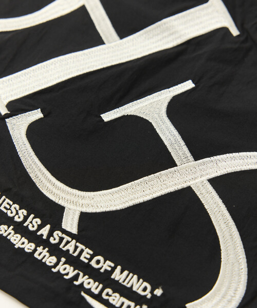 Firsthand(ファーストハンド)の「.To you/テントゥユー × Firsthand 別注 刺繍デザイン メッセージ ナイロン トート(トートバッグ・メンズ・ブルー/レッド/ベージュ/イエロー/ネイビー/ブラック・ONE SIZE)」の17枚目の写真