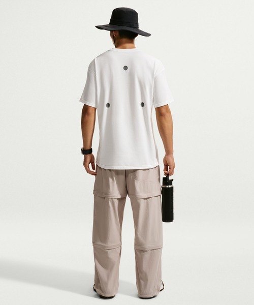 ACG(エィシージー)の「ナイキ ACG メンズ Dri-FIT Tシャツ / Nike ACG Men's Dri-FIT T-Shirt IH1307-121 Summit White(Tシャツ/カットソー・メンズ・アイボリー・L/2XL/XL/S/M)」の4枚目の写真