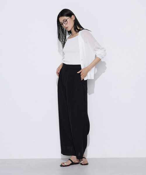 COMME CA(コムサ)の「接触冷感 アンサンブルニット(アンサンブル・レディース・オフホワイト/ライラック・9号/11号)」の5枚目の写真