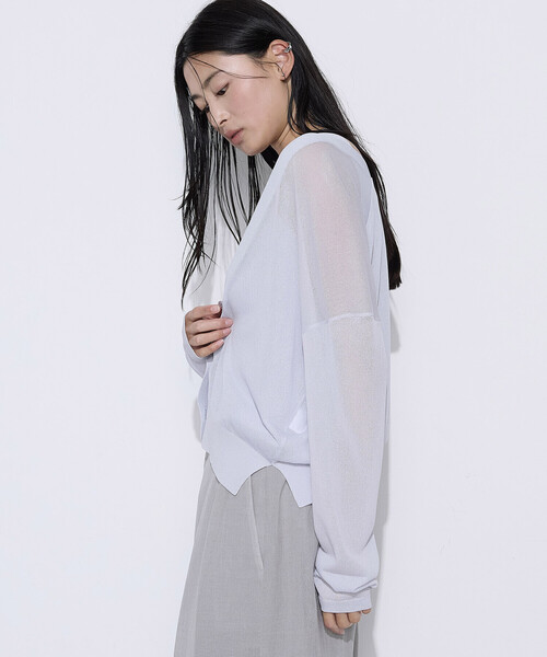 COMME CA(コムサ)の「接触冷感 アンサンブルニット(アンサンブル・レディース・オフホワイト/ライラック・9号/11号)」の18枚目の写真