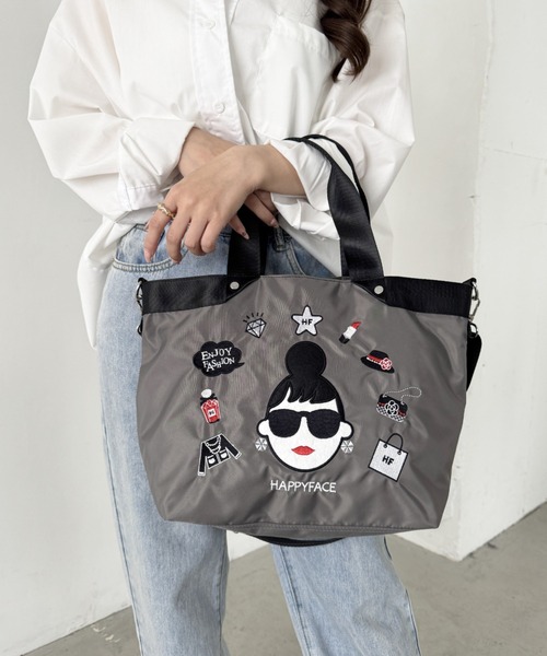 HAPPY FACE(ハッピーフェイス)の「エマ新刺繍2WAYトートGY(トートバッグ・レディース・グレー・ONE SIZE)」の9枚目の写真