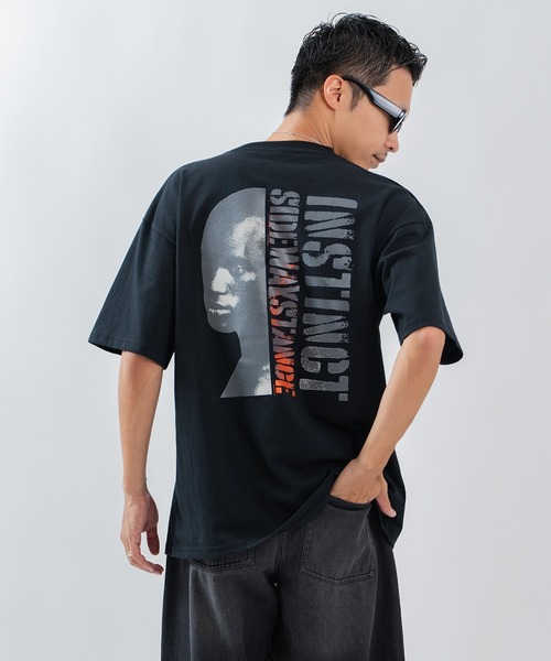 SIDEWAY STANCE（サイドウェイスタンス）の「【SIDEWAY STANCE】フォトグラフィック 半袖Tシャツ（Tシャツ/カットソー・メンズ・ブラック/ホワイト・LARGE/X-LARGE/MEDIUM/SMALL）」の2枚目の写真